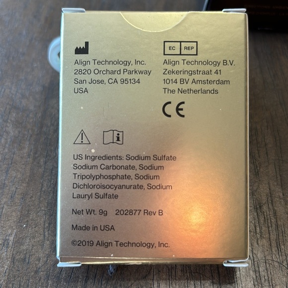 New in Box Invisalign Cleaning Crystals - Picture 2 of 2